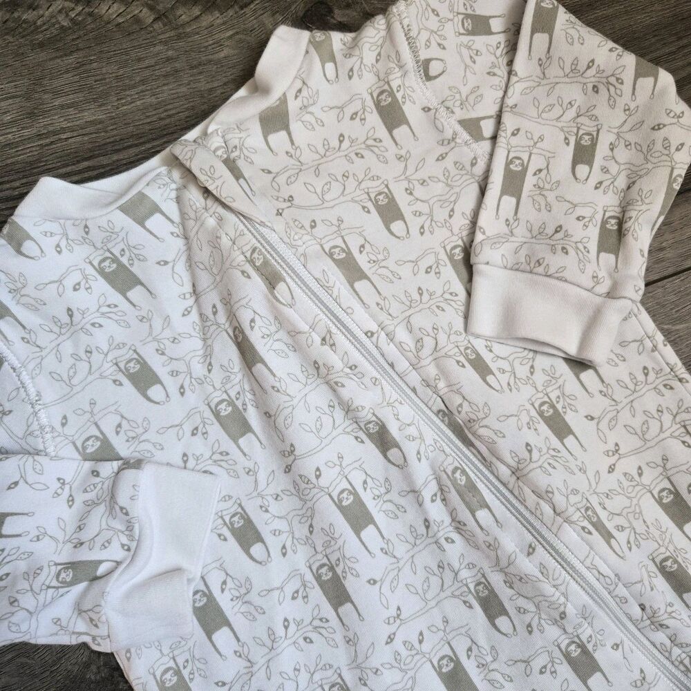 Feather Baby 6-9M 100% Pima Cotton Sloth Printable Footie Sleeper One Piece Zip